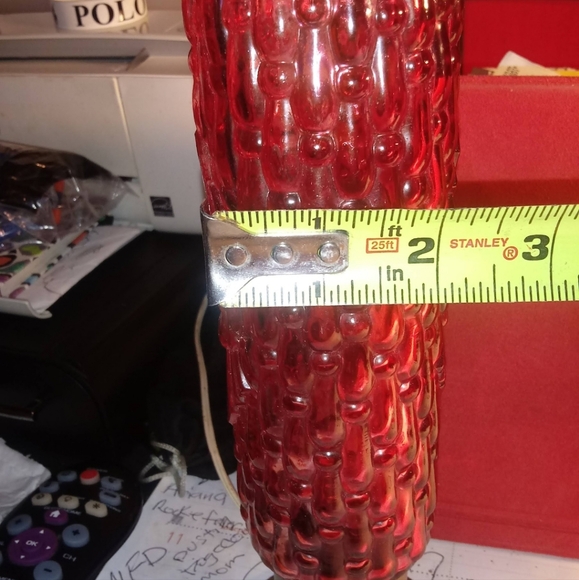 Retro Red Glass Lamp With DESIGNS Around the 70s Assum Looking - Picture 6 of 12